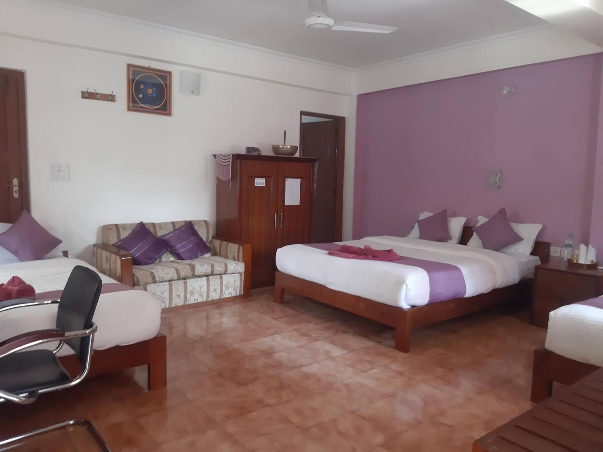 Blue Planet Lodge & Restaurant Pokhara Eksteriør bilde
